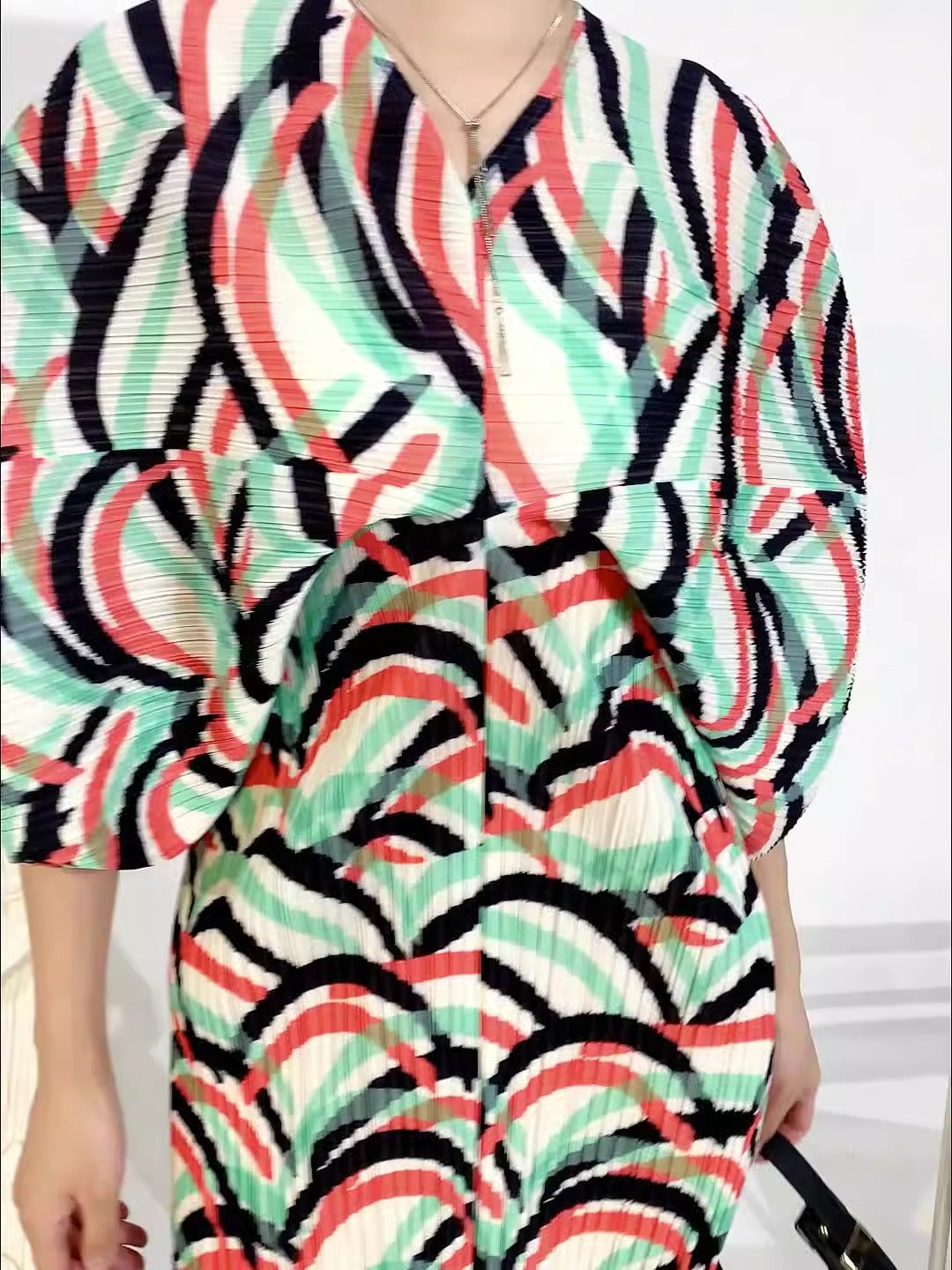 Women's V-Neck Batwing Sleeve Evening Dress