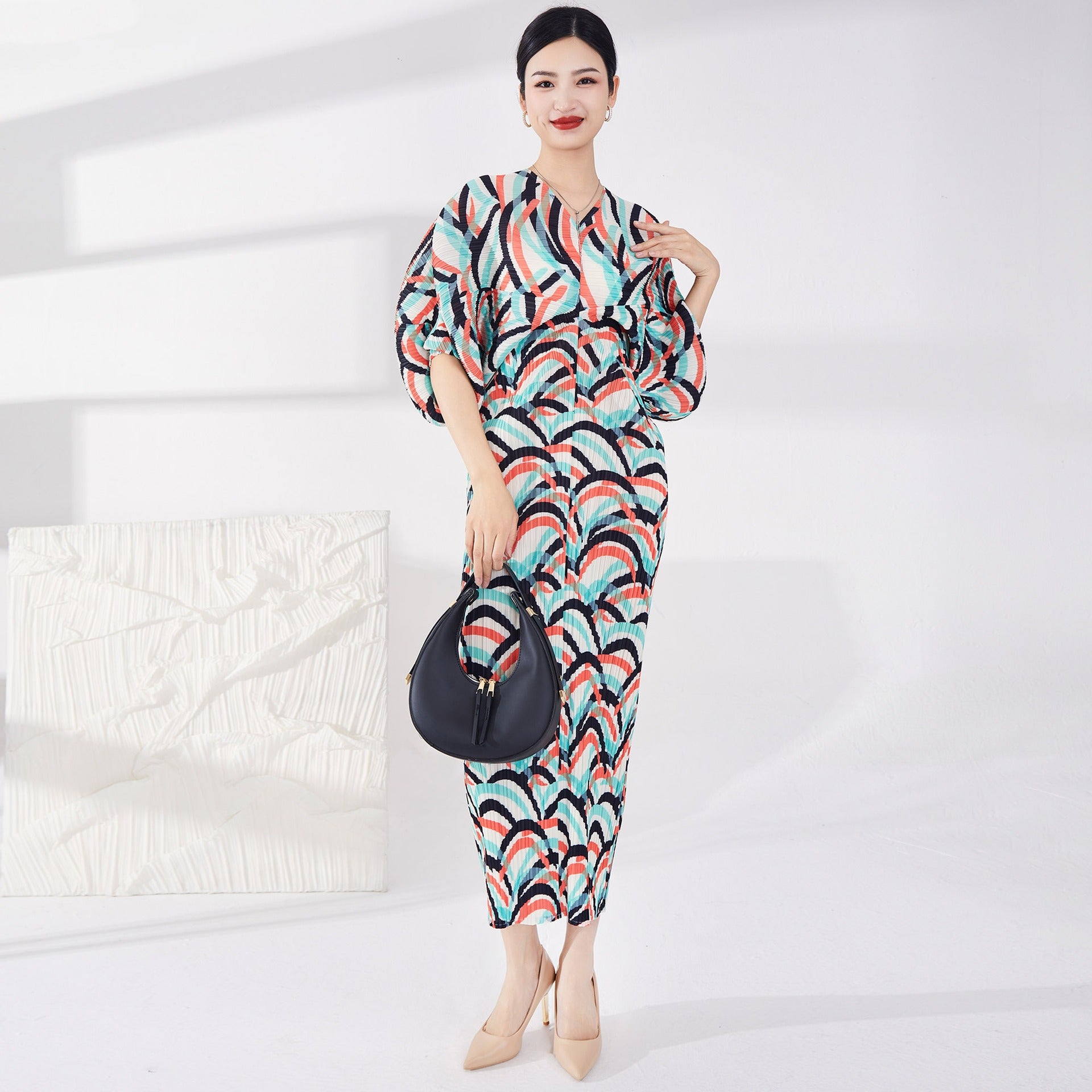 Women's V-Neck Batwing Sleeve Evening Dress